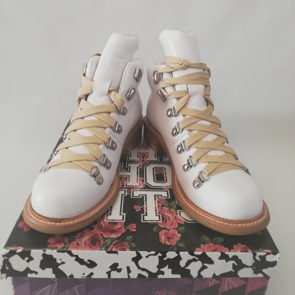 Jeffrey Campbell ankle boots - Picture 2 of 4